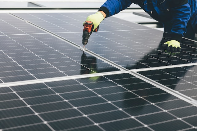 Kolik energie denně vyrobí solární panely?