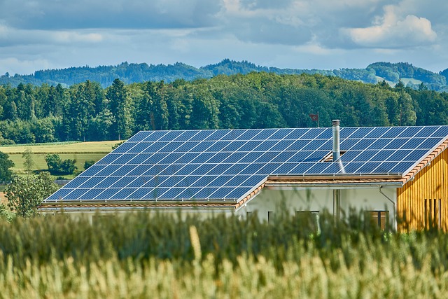 Rozdíl mezi solárními panely a fotovoltaikou