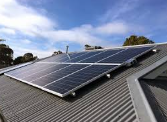 Zjištění správné velikosti solárního systému pro váš dům